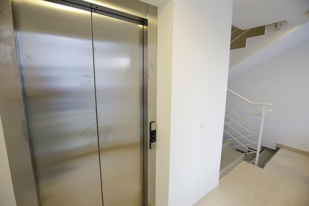 Apartment Flowers, Free Garage Parking زادار الغرفة الصورة
