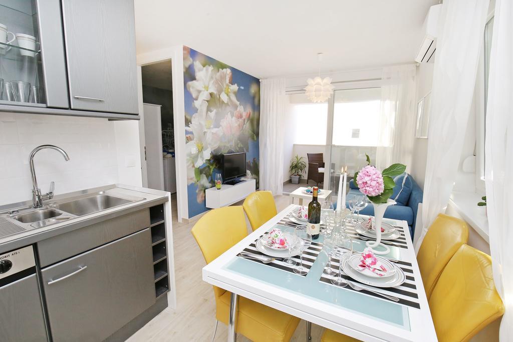 Apartment Flowers, Free Garage Parking زادار الغرفة الصورة