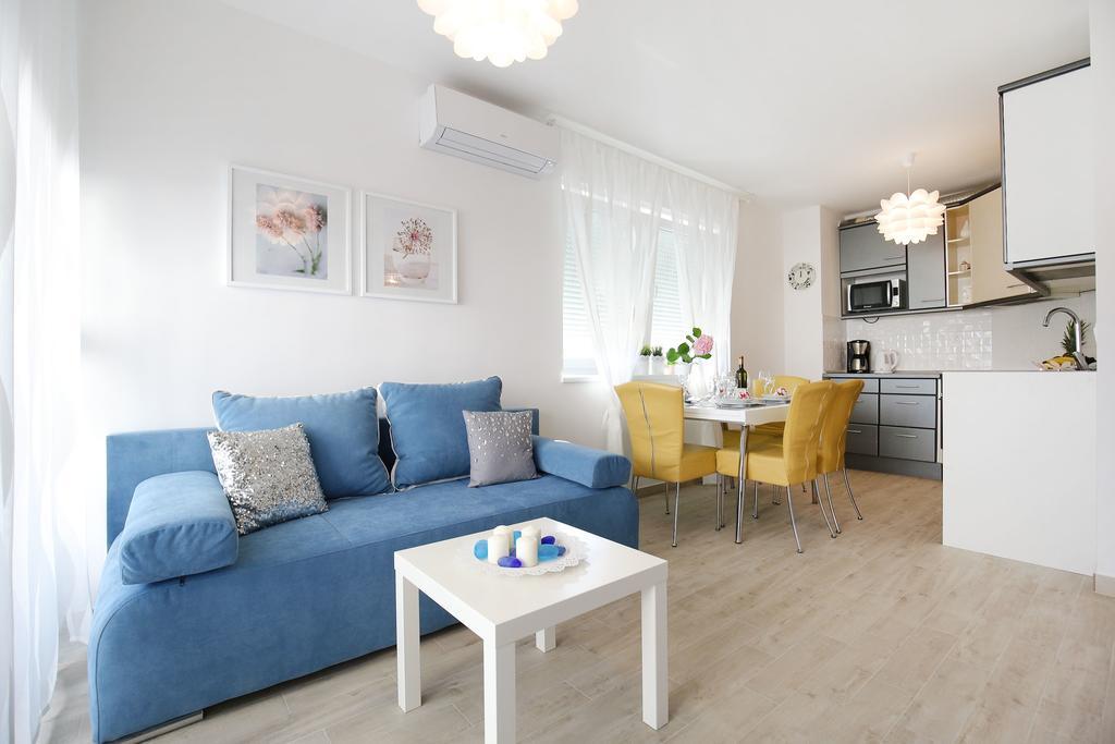 Apartment Flowers, Free Garage Parking زادار الغرفة الصورة