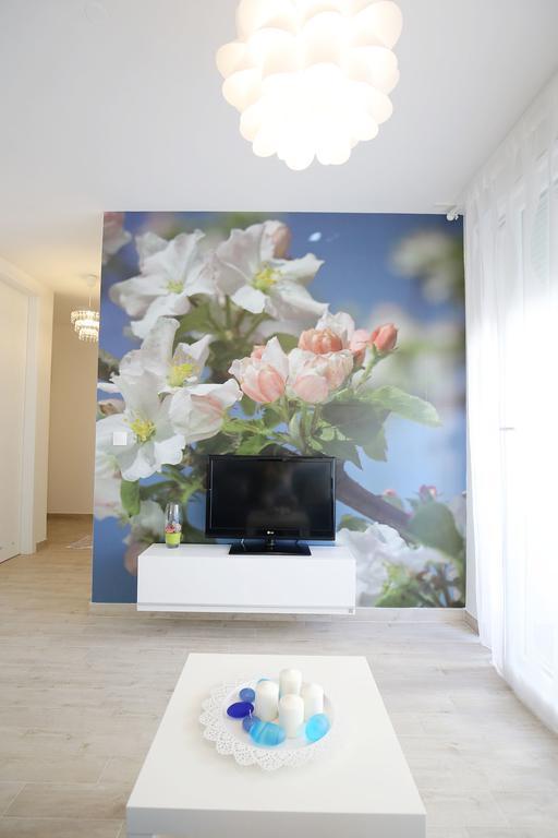 Apartment Flowers, Free Garage Parking زادار الغرفة الصورة