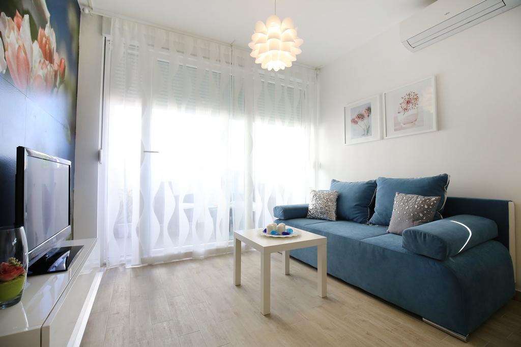 Apartment Flowers, Free Garage Parking زادار الغرفة الصورة